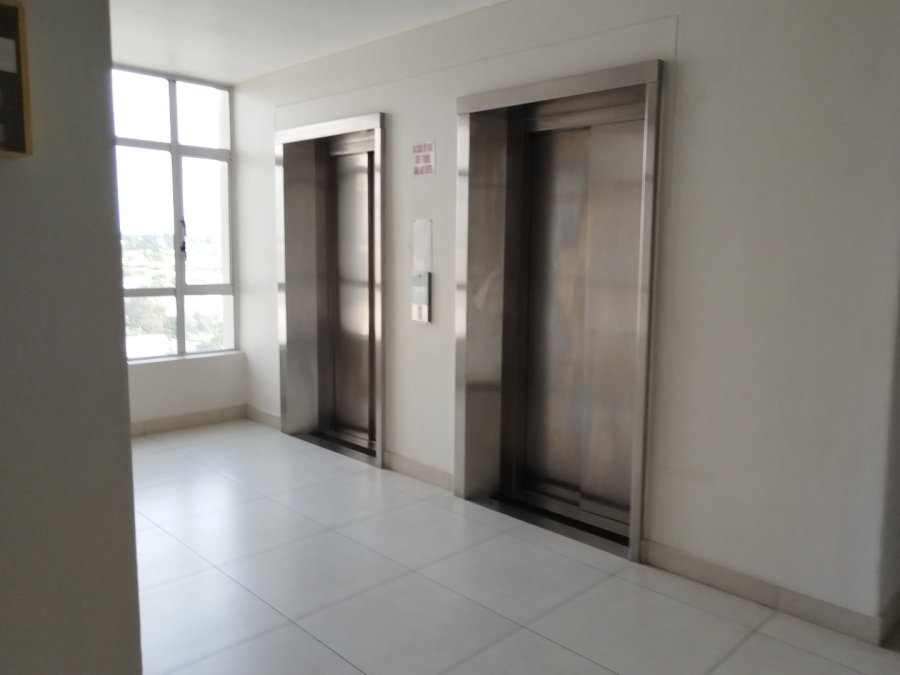 2 Bedroom Property for Sale in Summerstrand Eastern Cape